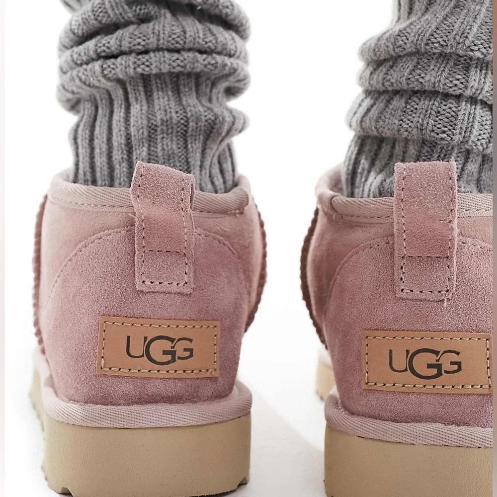 UGG Classic Ultra Mini Boot Pink Suede Ankle Pull On Round Toe, Size 9 - Picture 1 of 9